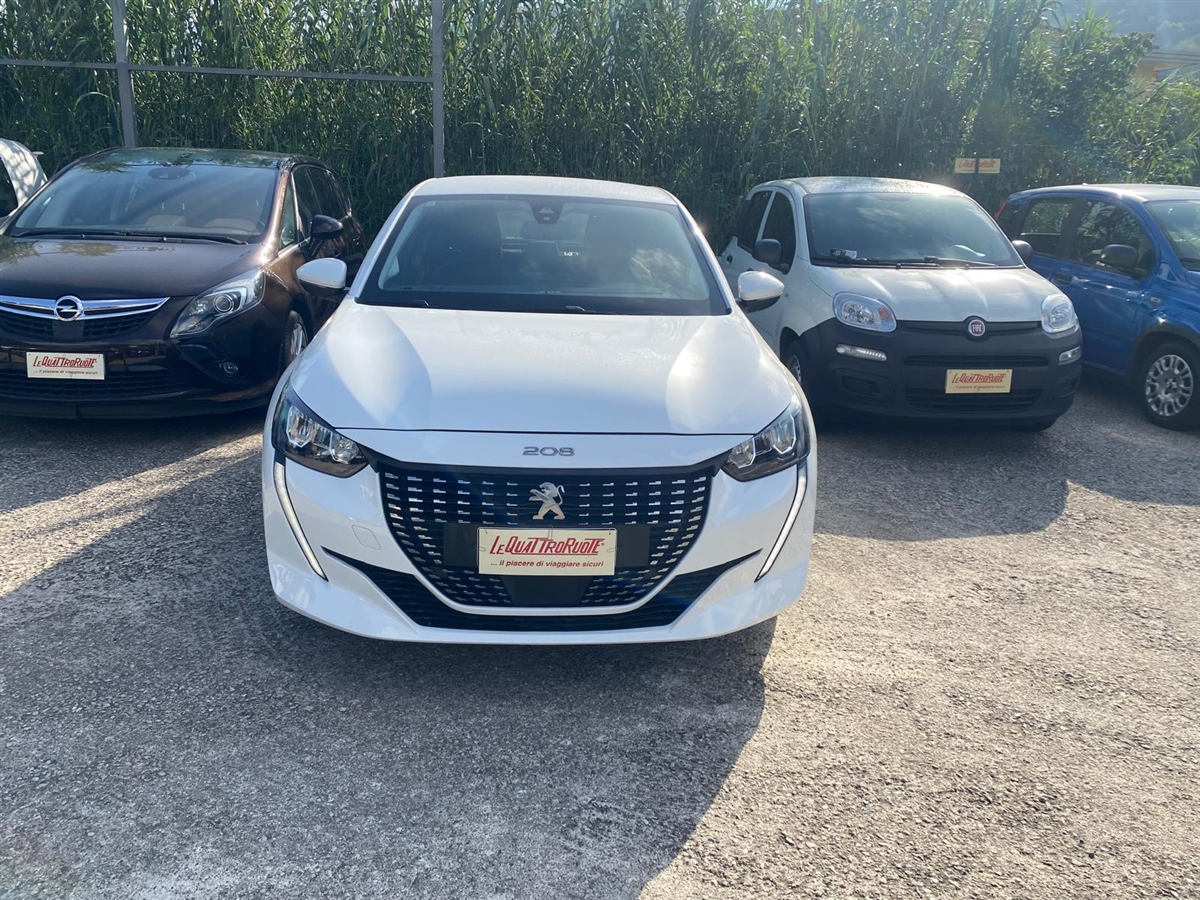 PEUGEOT 208